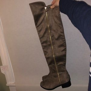 Women’s over the knee boots